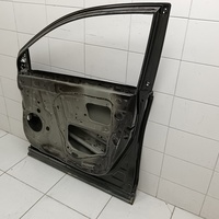Дверь передняя правая на Toyota RAV 4 2013-2019