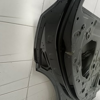Дверь задняя левая на LiXiang L9 2022>