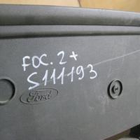Решетка в бампер на Ford Focus 2 2008-2011