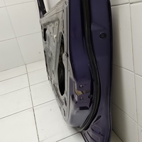 Дверь передняя правая на Nissan Note E11 2006-2013