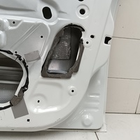 Дверь передняя правая на Lada Vesta 2015>