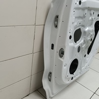 Дверь задняя правая на Geely Monjaro 2021>