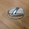 Эмблема на Lexus GS 300/400/430 2005-2012 / Lexus IS 250/350 2005-2013 / Lexus RX 350/450H 2009-2015