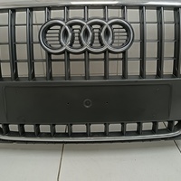 Решетка радиатора на Audi Q3 8U 2012-2018