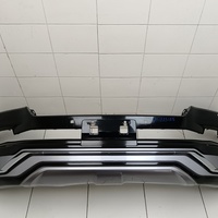 Бампер передний на Toyota Land Cruiser 200 2008-2021