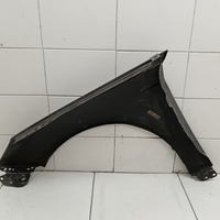 Крыло переднее правое на Ford Focus 3 2011-2019