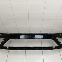 Бампер передний на VW Touareg 2 2010-2018