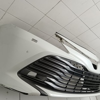 Бампер передний на Toyota Camry V70 2017-2025