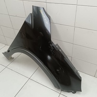 Крыло переднее правое на Kia Sorento 2009-2015