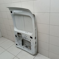 Дверь багажника на Lada Largus 2012>