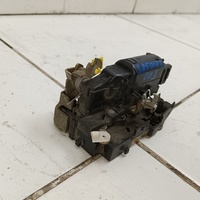 Замок двери на Renault Kangoo 1997-2003 / Renault Kangoo 2003-2007