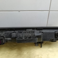 Фара передняя габаритная центральная на Geely Atlas 2 2023>