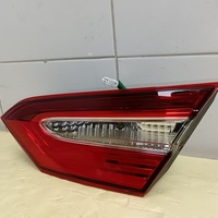 Фонарь задний внутренний правый на Toyota Camry V70 2017>