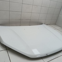 Капот на Lada Vesta 2015>