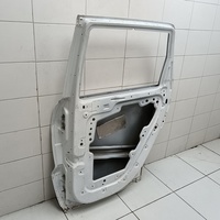 Дверь задняя правая на Jeep Grand Cherokee (WK2) 2010>