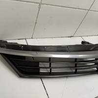Решетка радиатора на Toyota Camry V50 2011-2017