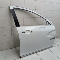 Дверь передняя правая на Lada Vesta 2015>