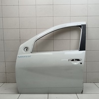 Дверь передняя левая на Renault Duster 1 2012-2021