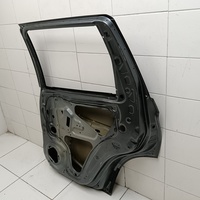 Дверь задняя правая на Mitsubishi Pajero / Montero Sport (KS) 2015>