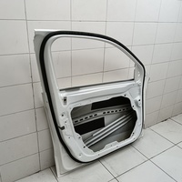 Дверь передняя левая на Mercedes Benz GLC Class C253 Coupe 2016-2023 / Mercedes Benz GLC Class X253 2015-2023