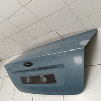 Крышка багажника на Ford Focus 2 2005-2008 / Ford Focus 2 2008-2011