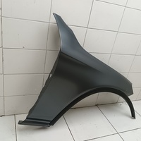 Крыло переднее правое на Mercedes Benz GLC Class X253 2015-2023 / Mercedes Benz GLC Class C253 Coupe 2016-2023