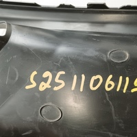 Накладка бампера переднего на Volvo V40 2012-2023 / V40 Cross Country 2012-2019