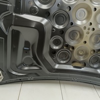 Капот на Mercedes Benz GLC Class X253 2015-2023 / Mercedes Benz GLC Class C253 Coupe 2016-2023