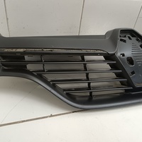 Решетка радиатора на Renault Logan II 2014> / Renault Sandero 2014>