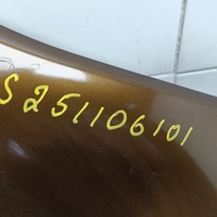 Крыло переднее правое на Renault Duster 1 2012-2021