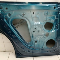 Дверь задняя левая на Geely Monjaro 2021>