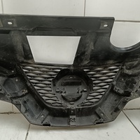Решетка радиатора на Nissan X-Trail T32 2014-2022