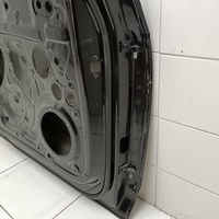 Дверь передняя левая на VW Touareg 3 2018>