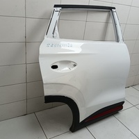 Дверь задняя правая на Omoda C5 2021>