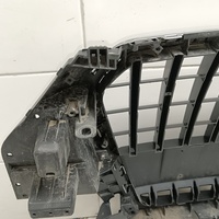 Решетка радиатора на Audi Q3 8U 2012-2018
