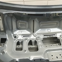 Крышка багажника на Geely Preface 2020>