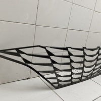 Решетка радиатора на Hyundai Elantra 7 2020>