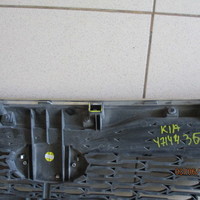 Решетка радиатора на Kia Sorento 2009-2015
