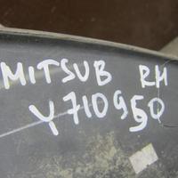 Накладка крыла заднего правого на Mitsubishi L200 (KB) 2006-2015