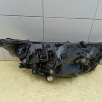 Фара левая на Toyota RAV4 XA50 2019>