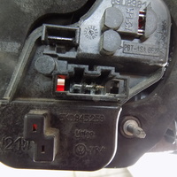 Фонарь задний внутренний левый на VW Golf 6 2009-2012