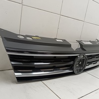 Решетка радиатора на VW Tiguan 2 2017>