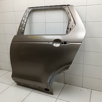 Дверь задняя левая на Land Rover Discovery Sport 2014>