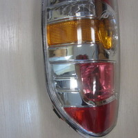 Фонарь задний наружный левый на Mazda BT-50 2006-2012