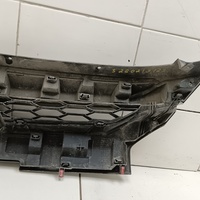 Решетка радиатора на Mitsubishi L200 5 KK KL 2015-2023