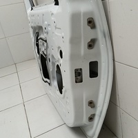 Дверь передняя левая на Renault Sandero 2 2014-2022 / Renault Logan 2 2014-2022