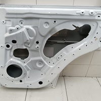 Дверь задняя правая на Belgee X70 2024> / Geely Atlas Pro 2019>