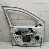 Дверь передняя левая на Renault Duster 1 2012-2021