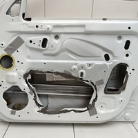 Дверь передняя правая на Lada Vesta 2015>