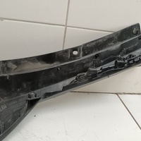 Решетка радиатора на Toyota RAV 4 2013-2019